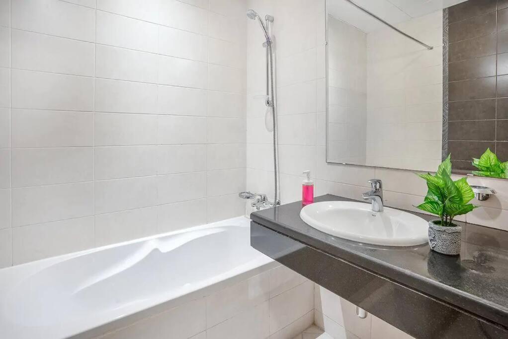2 Bedroom Front * Abu Dhabi